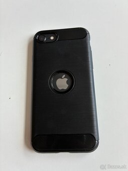 Apple iPhone SE 2020 64GB - 4