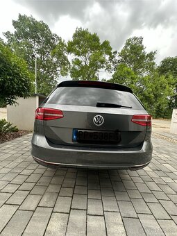 VW Passat B8 Variant 2.0 TDI DSG Highline - 4