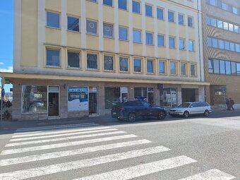Prenájom obchodné priestoru 20 m2,výklad, centrum KE. - 4
