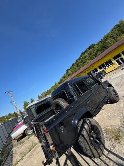 Land Rover Defender PickUp - 4
