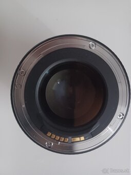 Canon EF 85mm f/1.8 USM + adaptér EF-EOS R + clona - 4