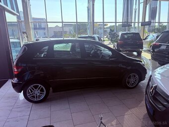 Mercedes-Benz B180CDI, SK ŠPZ 1 - 4