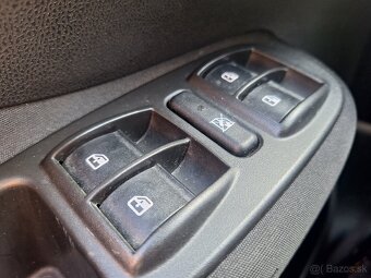 FIAT 500L 1,4 BENZÍN 110000 KM ORIGINÁL - 4