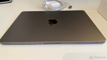 MacBook Air 13 - M2(2024)-Space Gray, 8GB/256 GB - 4