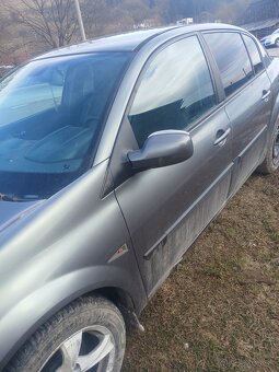 Renault megane 2 1.5dci - 4