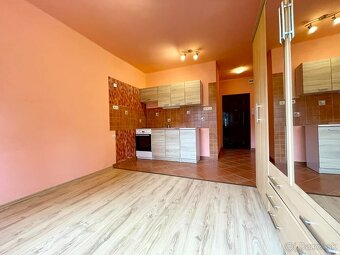 Kompletne prerobená garsónka /20m2/, Komárno - 4
