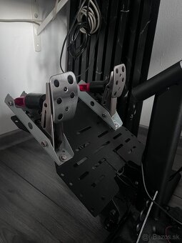 Simrace setup Playseat evolution + Logitech G923 - 4