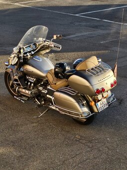 HONDA VALKYRIE INTERSTATE 1500 - 4
