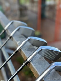 Predám golfový set želiez – Callaway Apex DCB 21 (grafit) - 4