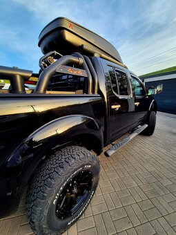 Nissan Navara DoubleCab 2.5 dCi LE A/T - 4