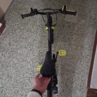 16-palcový bicykel pre deti od 4,5 do 6 rokov 500 Dark Hero - 4