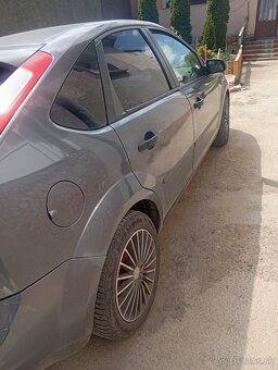 Predám Ford Fokus - 4