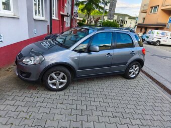 Predám Suzuki SX4 4x4 LPG + benzín - 4