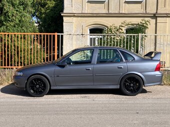Opel Vectra B - 4