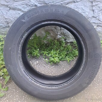 235/60 R18 - 4
