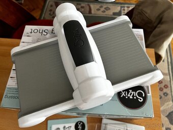 SIZZIX Big Shot vyrezavaci a embosovaci stroj - 4
