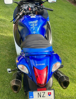 Suzuki Hayabusa GSXR 1300 - 4