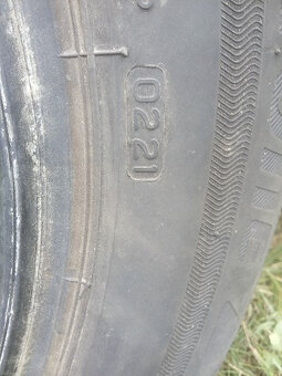 Letné pneu Bridgestone 185/65r15 - 4
