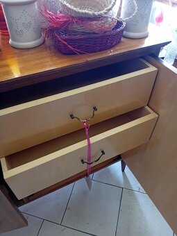 RETRO SKRINKA 55,00 € - 4