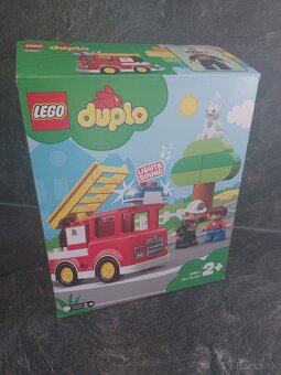 Lego Duplo 10901 - Hasičské auto - 4