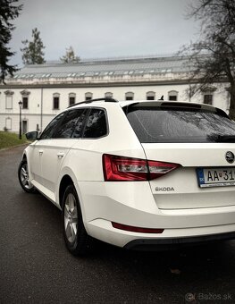 ŠKODA SUPERB COMBI 2.0TDi AUTOMAT - 4