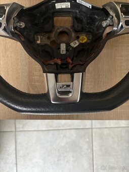 VW Golf 6 R line volant - 4