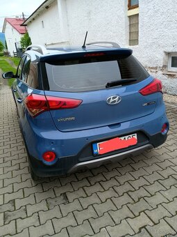 Hyundai i 20 Active - 4