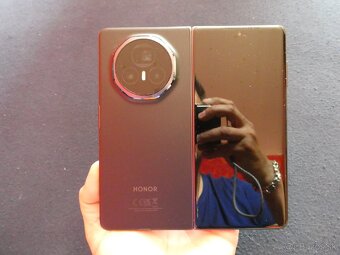 HONOR Magic V3 12/512 gb - 4