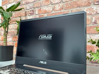 Asus TUF GAMING FX505\Ryzen 7 3750H\16GB\RTX 2060\SSD\1 - 4