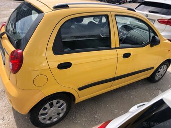 Chevrolet spark - 4