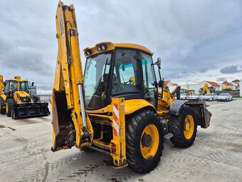 JCB 4CX - 4