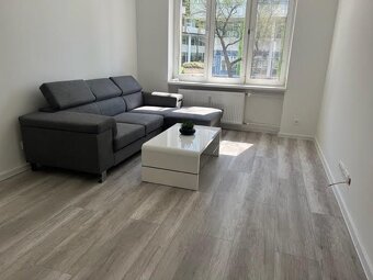 2 izb. byt,po kompletne NOVEJ rekonštrukcii, ZVOLENSKÁ ul. - 4