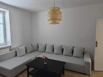 1 izb pri Vajnorskej - komplet zariadený - 4
