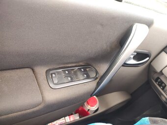 Renault Grand Scénic 1.9 diesel - 4