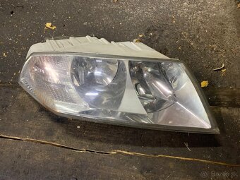 Predam predne svetla Skoda Octavia II - 4