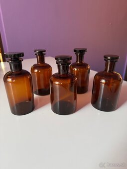 Laboratorne sklo - 4