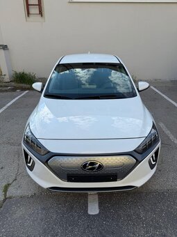 Hyundai Ioniq Facelift 40KWh Electric model: 2021 - 4