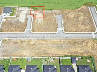 IDEÁLNY TVAR, IDEÁLNA VÝMERA STAVEBNÝ POZEMOK 636 m2… - 4