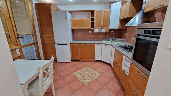 3-izbový byt po rekonštrukcii + zariadenie v cene – stačí sa - 4