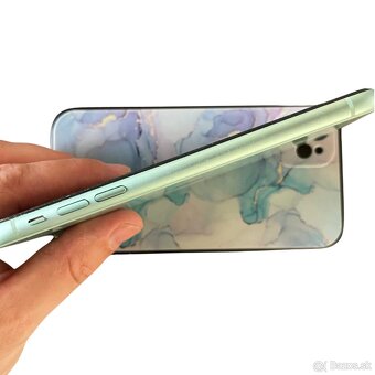 Predám Apple Iphone 11 zelený 128GB - 4