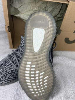 Adidas Yeezy boost 350 V2 Beluga 2.0 - 4