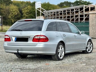 Mercedes-Benz E trieda Kombi 220 CDI Avantgarde A/T - 4
