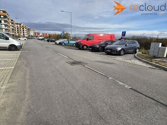 NA PREDAJ SPEVNENÁ PLOCHA - PARKOVACIE MIESTO, PANORAMA, KOŠ - 4