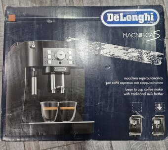 Kávovar DeLonghi Magnifica S - 4