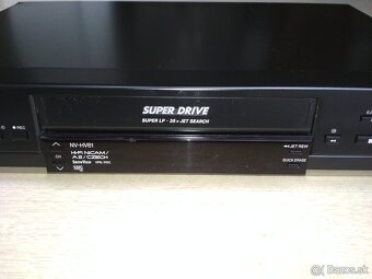 Videorekordér Panasonic NV-HV61, HIFI STEREO - 4