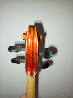 Staré husle - 4