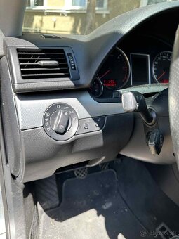 AUDI A4 B7 S-LINE - 4