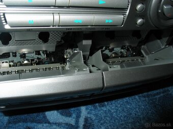 Hifi systém Aiwa NSX-S111, menič na 3 CD - 4