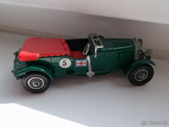 MATCHBOX Yesteryear Y5-BENTLEY 1929 varianty - - 4