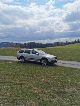Škoda octavia scout - 4